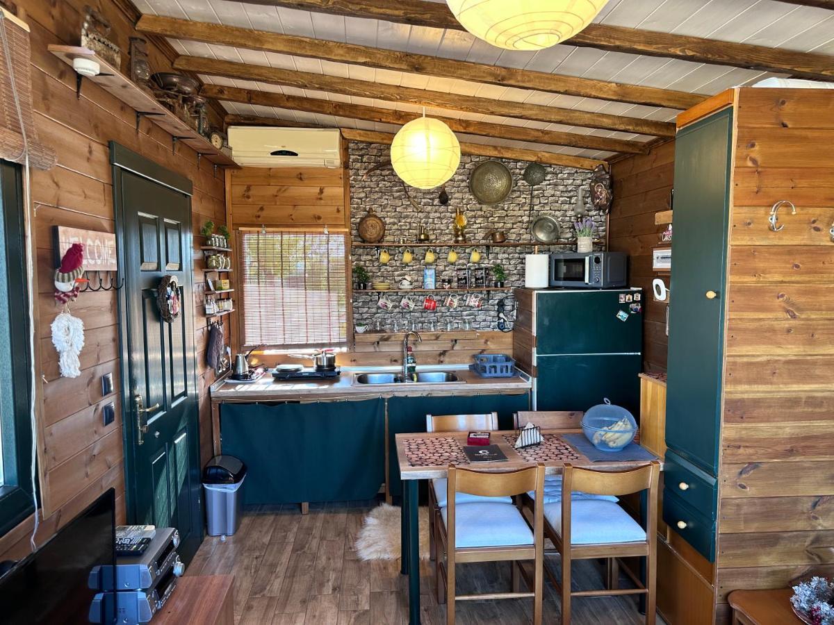Avra Wooden House Apartment